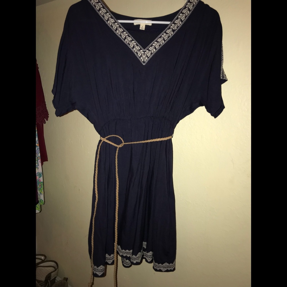 American Eagle Longer Length Top NWOT